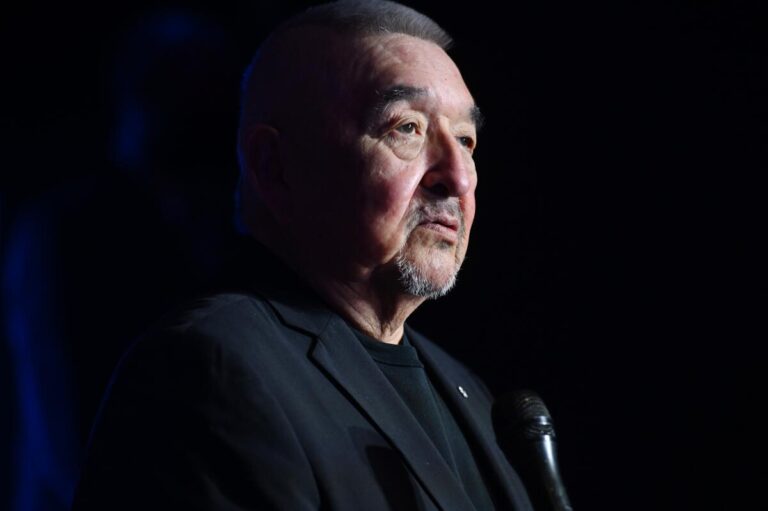 Graham Greene (Actor), Oscar-Nominated Indigenous Canadian Star, Dies at 73